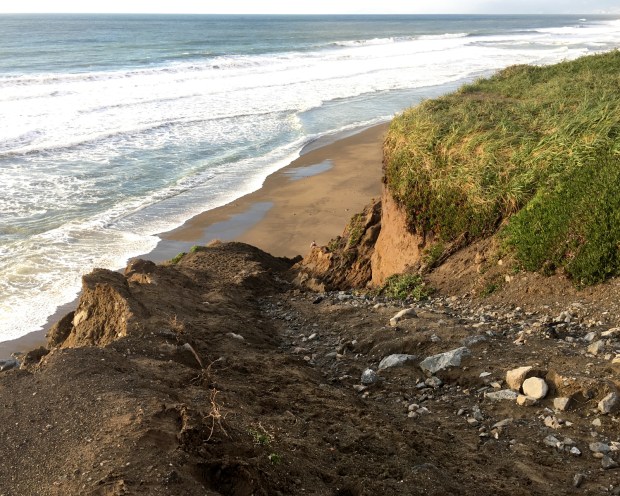 manor_beach_trail_011217