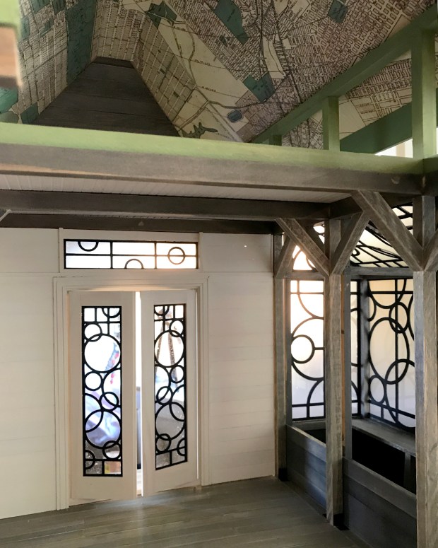 front_interior_110617